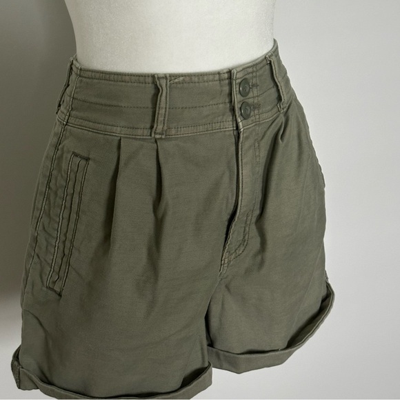 American Eagle‎ Baggy Mom Shorts Olive Green High Rise Size 8 - Picture 7 of 7